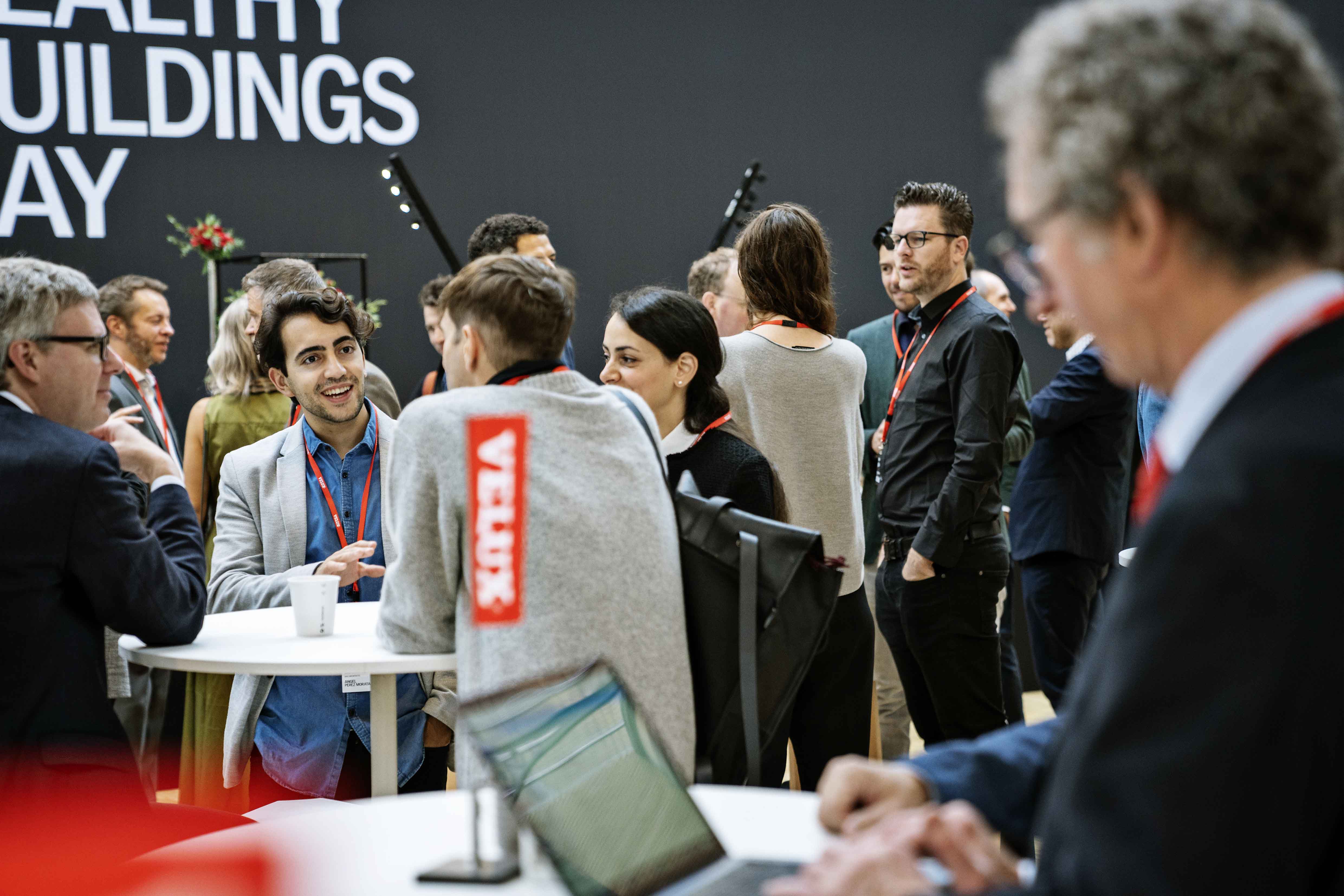 VELUX 191009 PARIS 1220