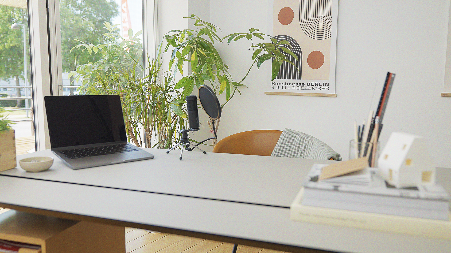 Frame 1 Knowledge Carousel 220914