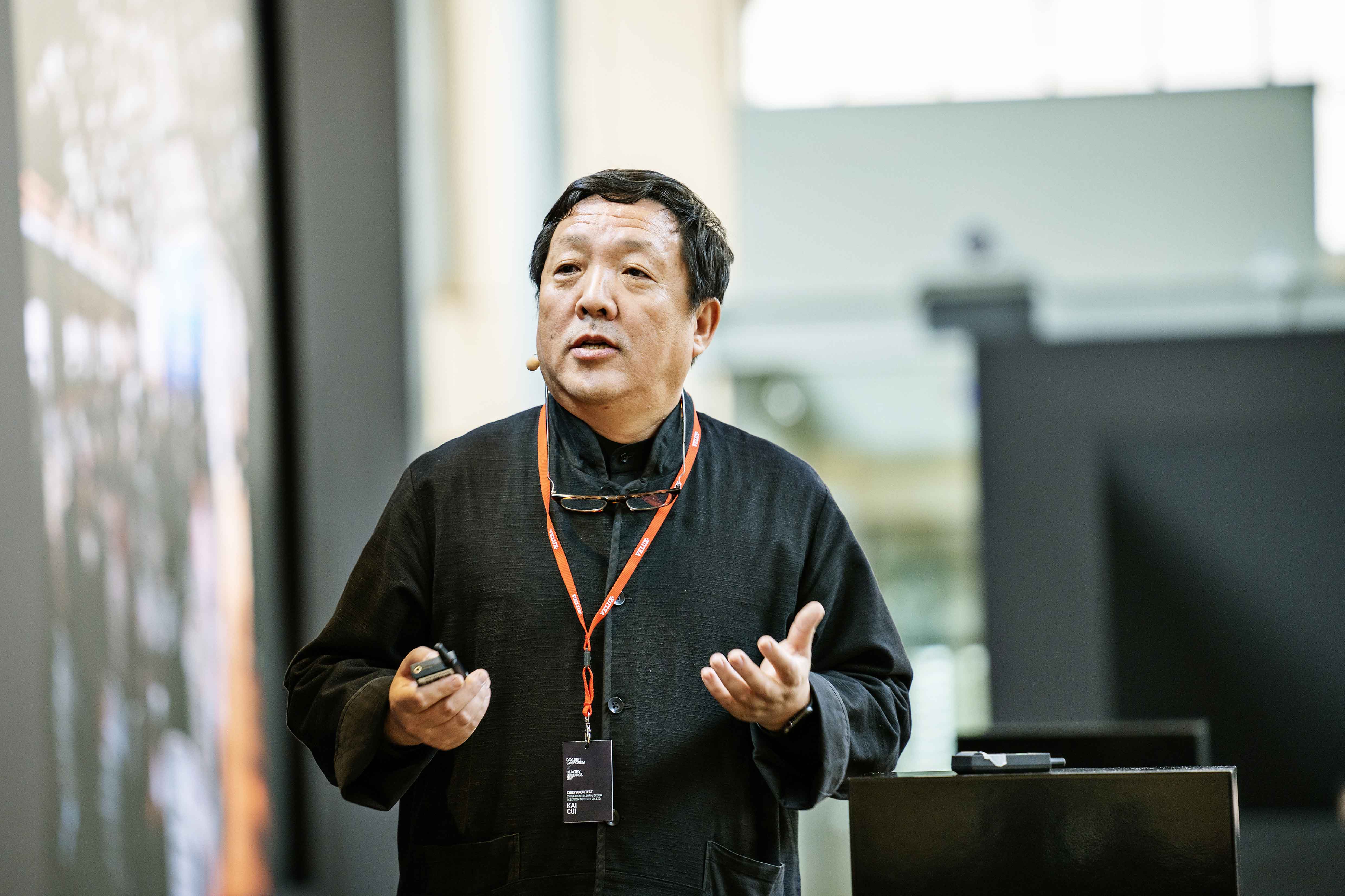 VELUX 191009 PARIS 1971