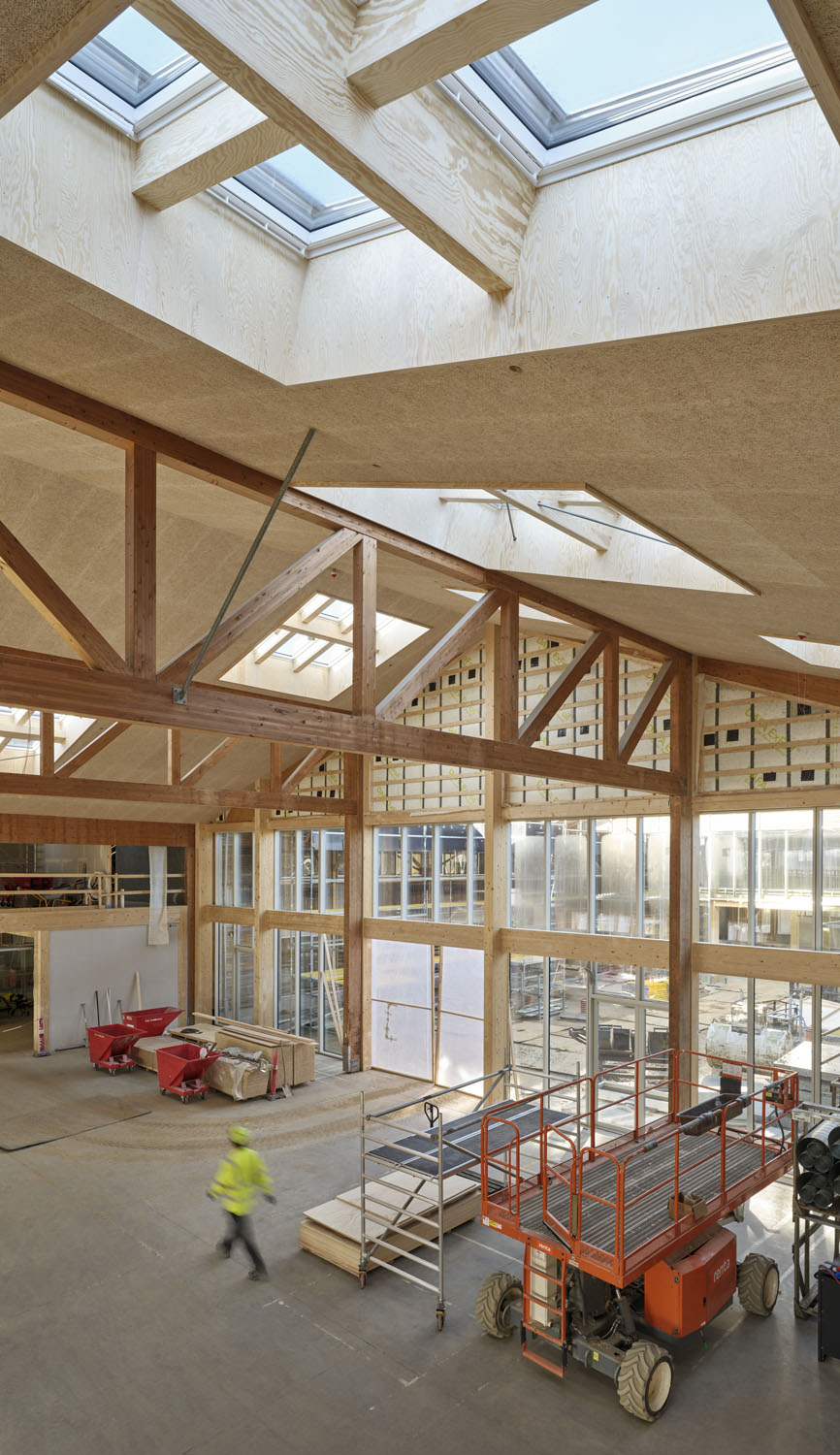 LKR IH Photo Adam Mork 023 H