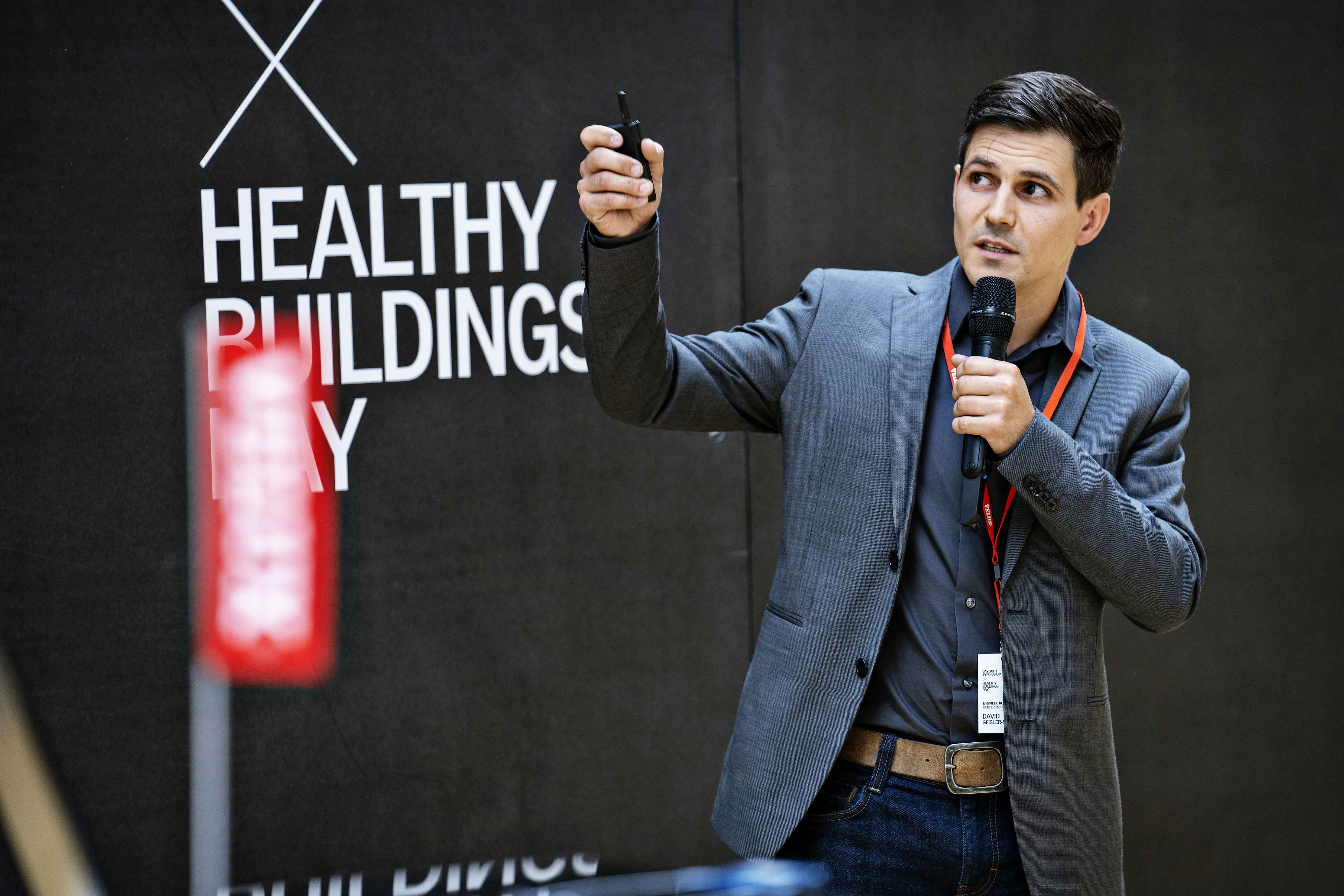 VELUX 191009 PARIS 2802