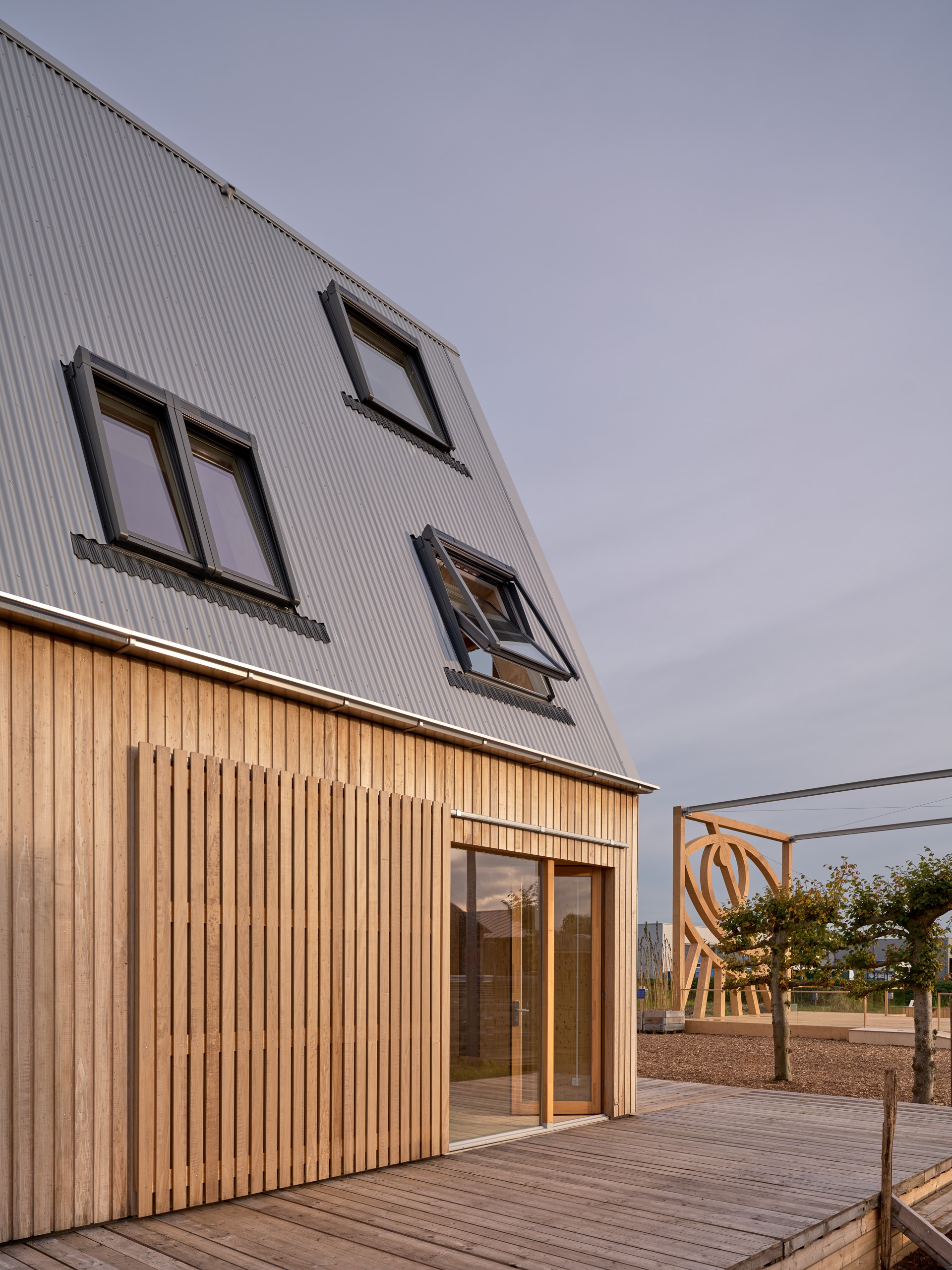 SMÛK Photo Adam Mork 061 L