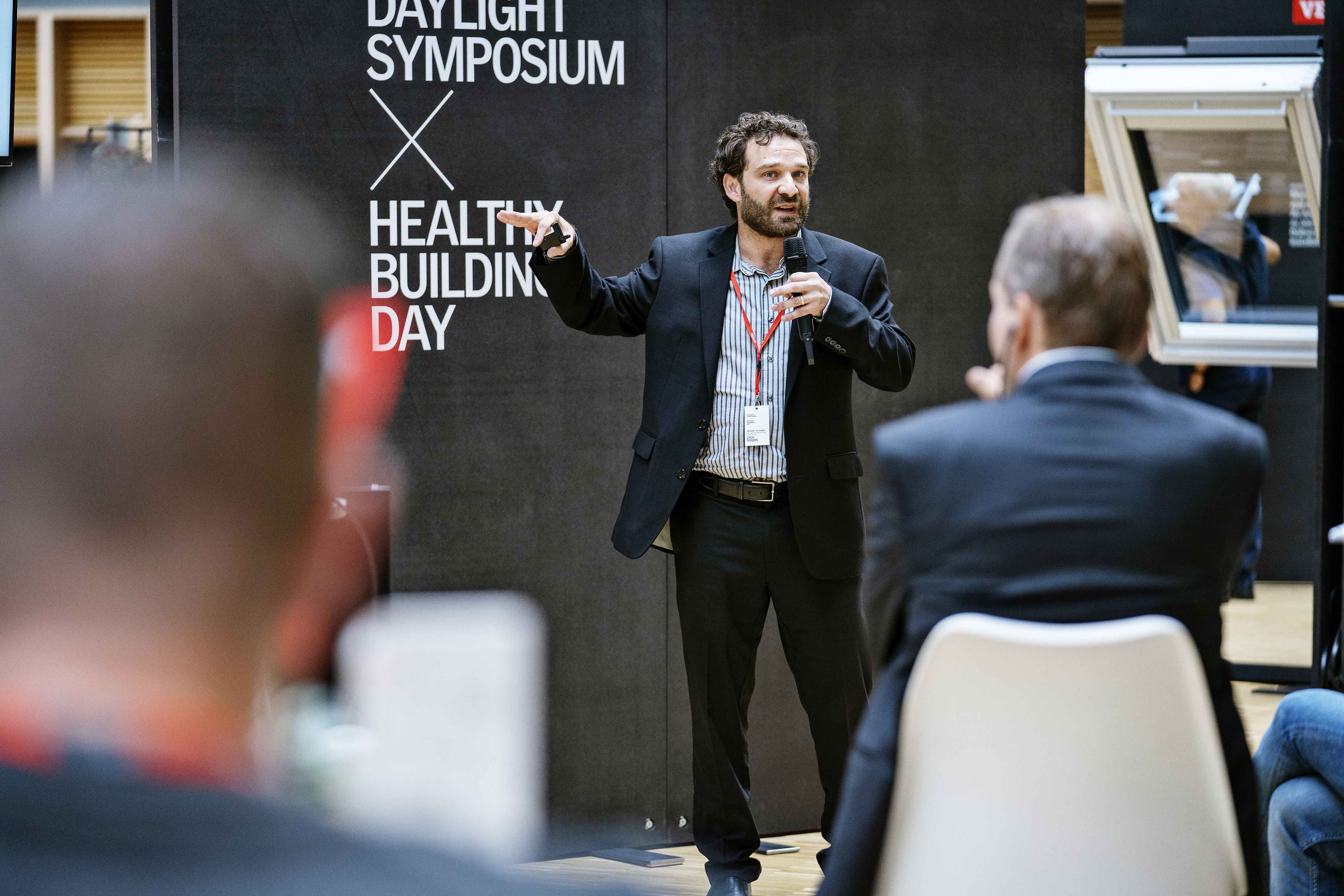 VELUX 191009 PARIS 2684