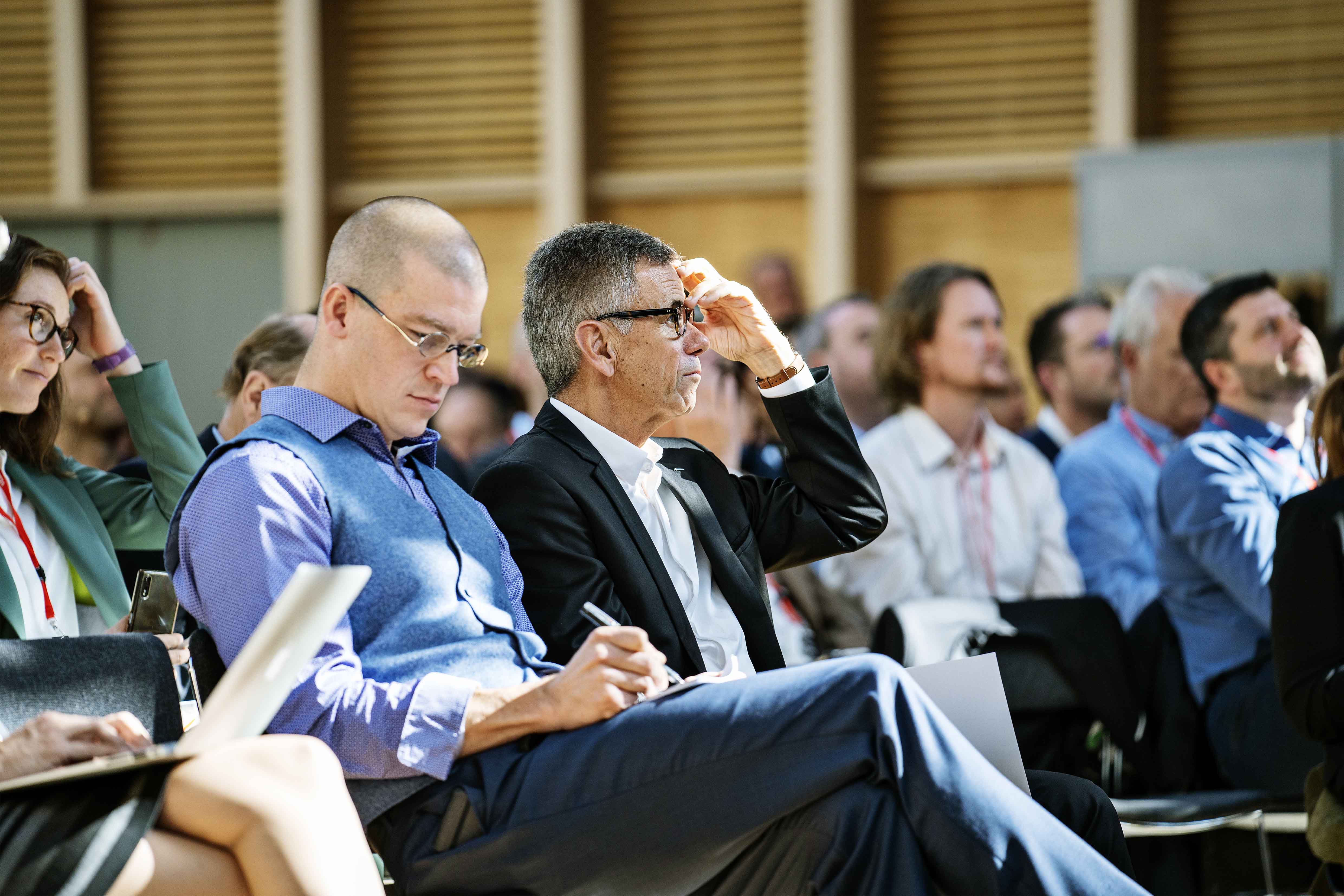 VELUX 191009 PARIS 2194