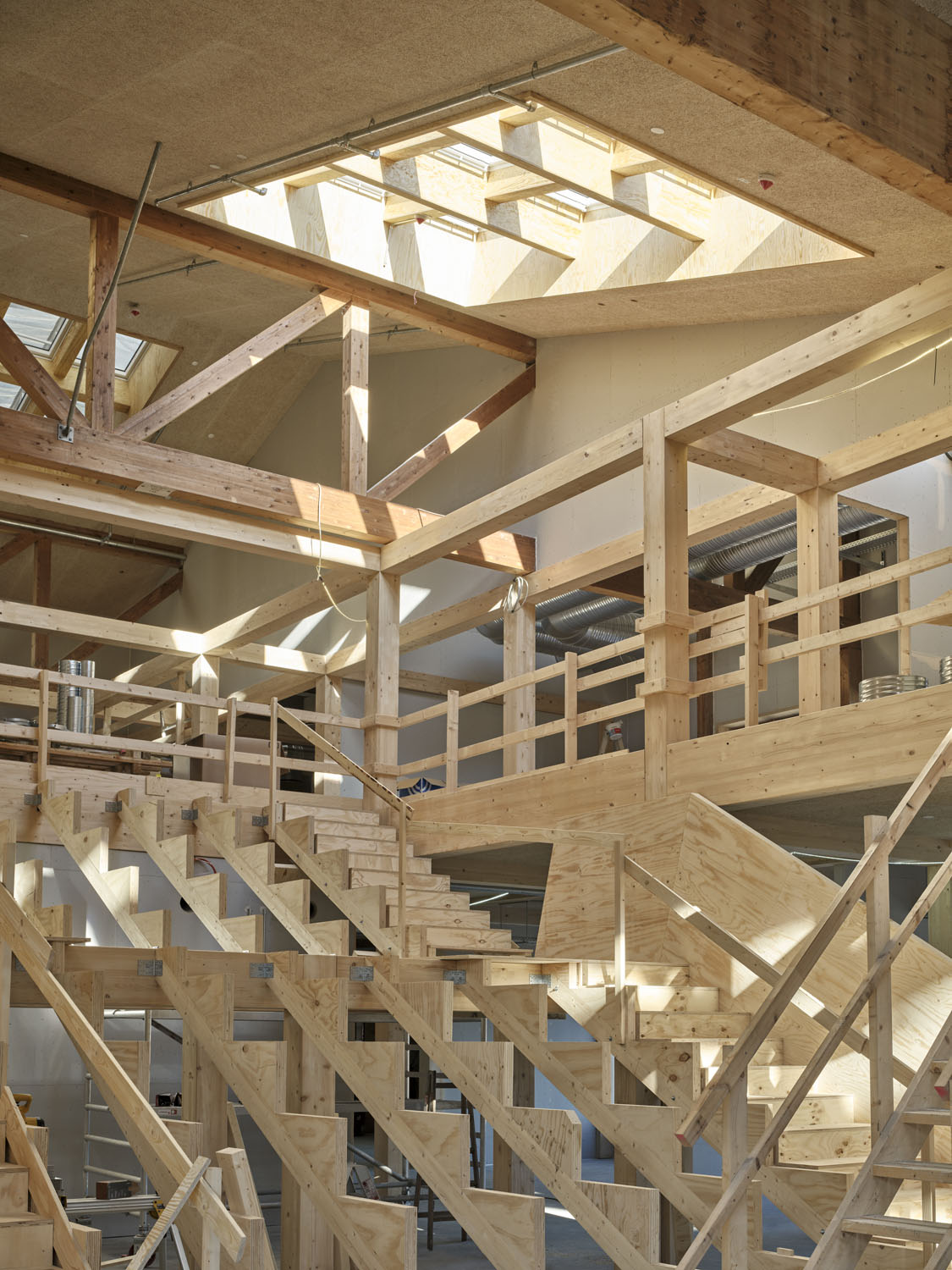 LKR IH Photo Adam Mork 027 H