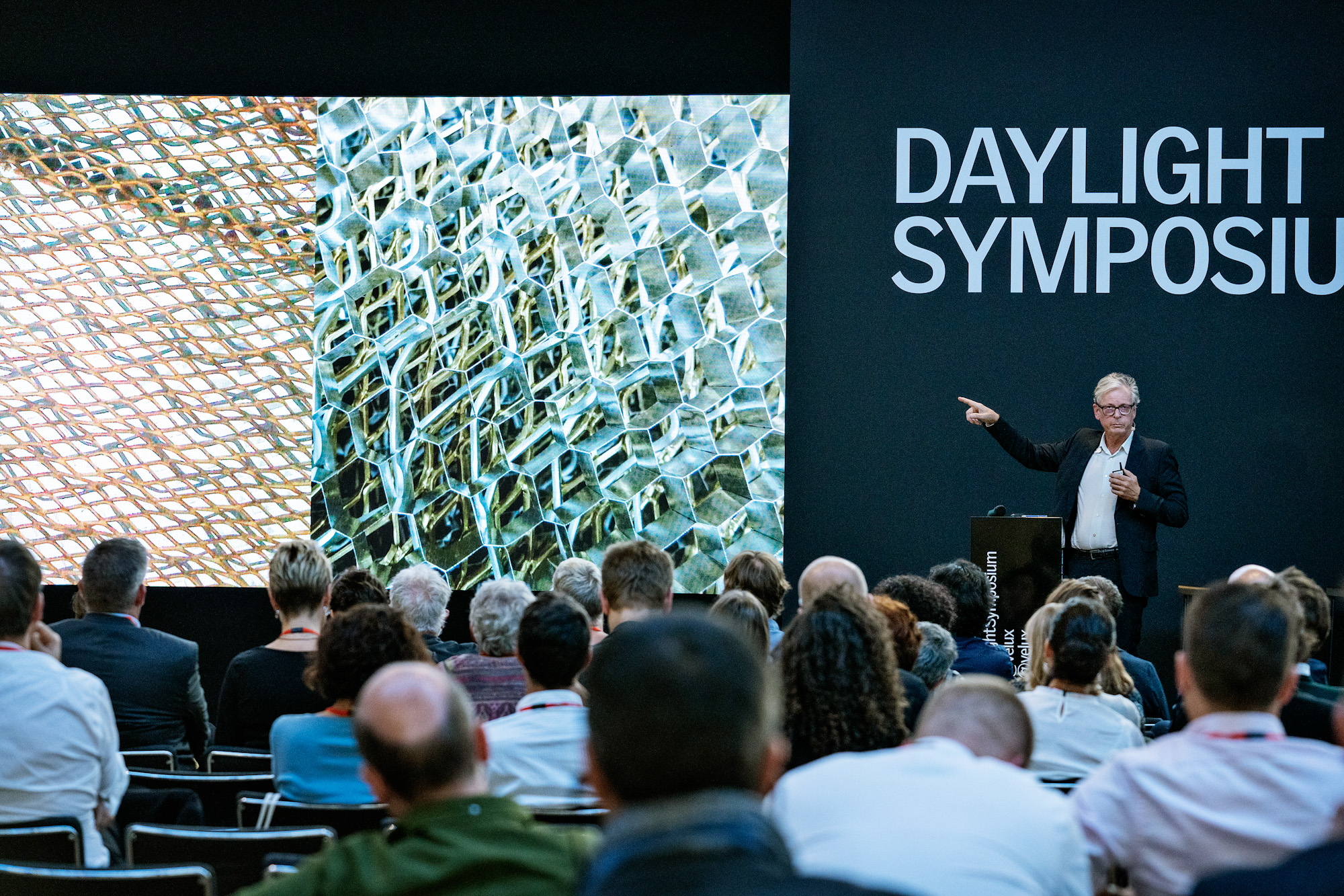 VELUX 191009 PARIS 3212 Edited