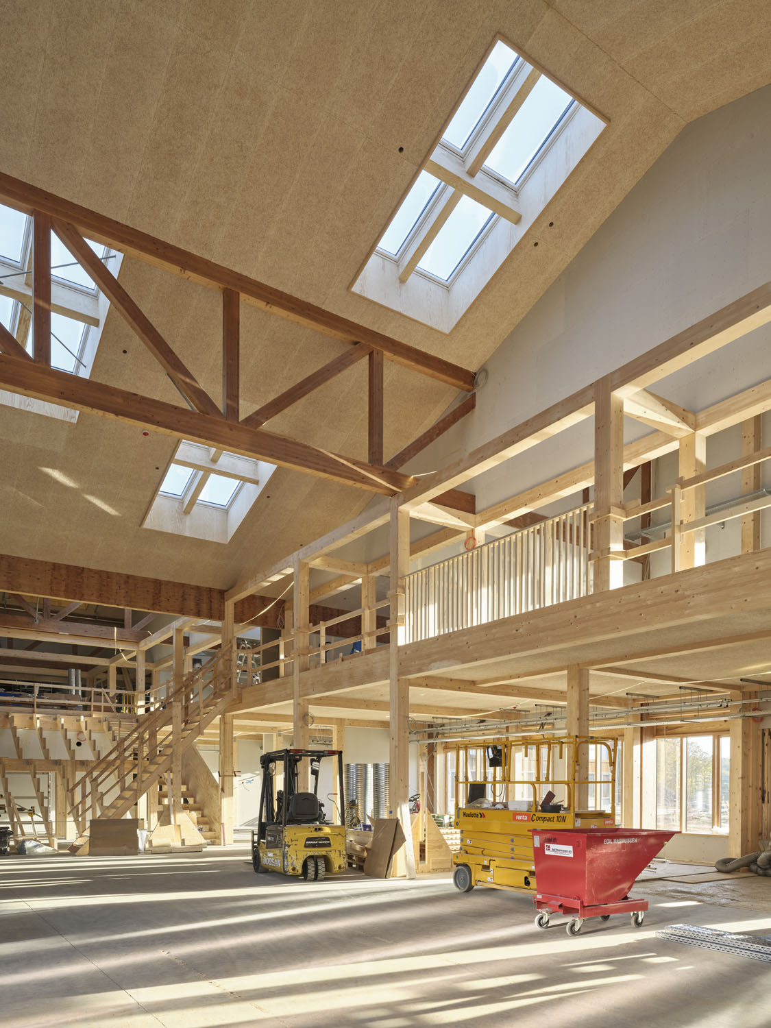 LKR IH Photo Adam Mork 019 H